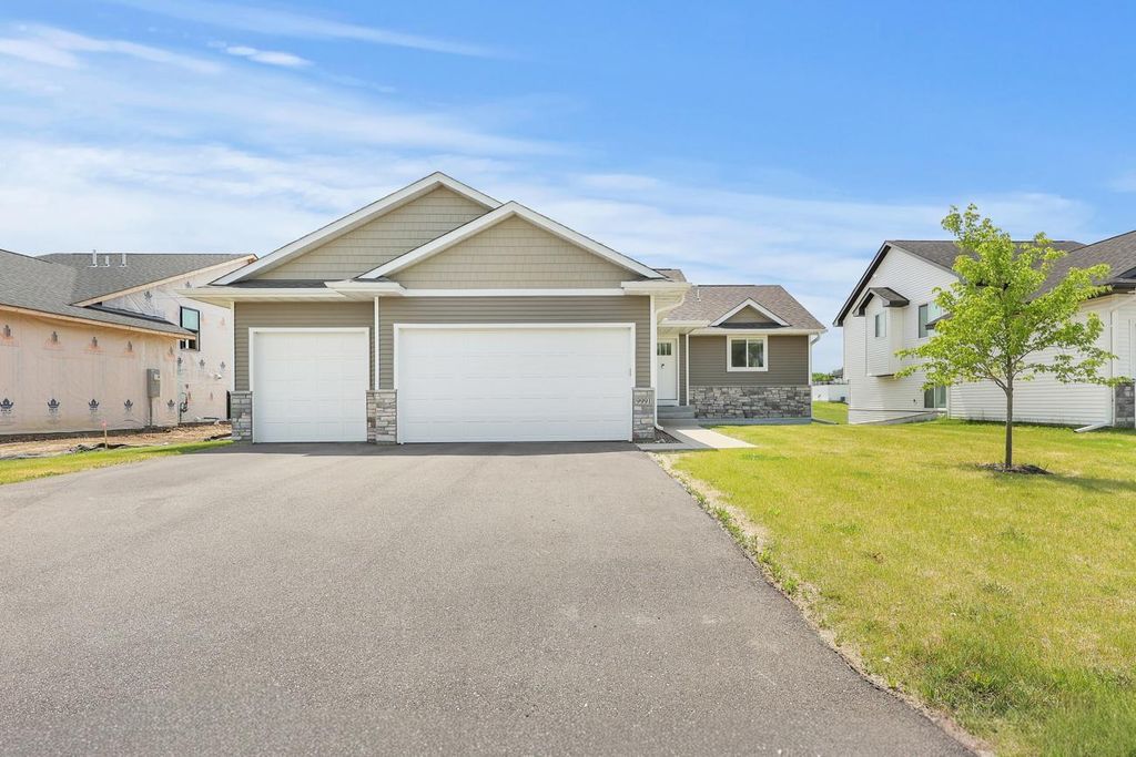 Photo of 9991 14th Circle NE, Saint Michael, MN 55376 (MLS # 7083627)
