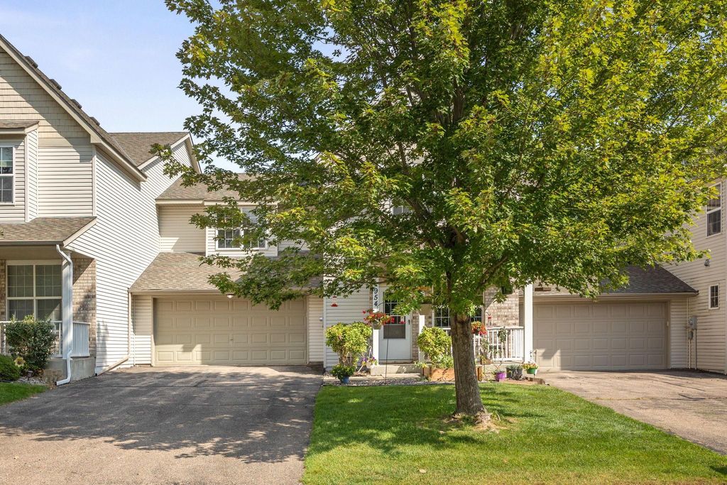 Photo of 954 Conner Street, Chaska, MN 55318 (MLS # 7009234)