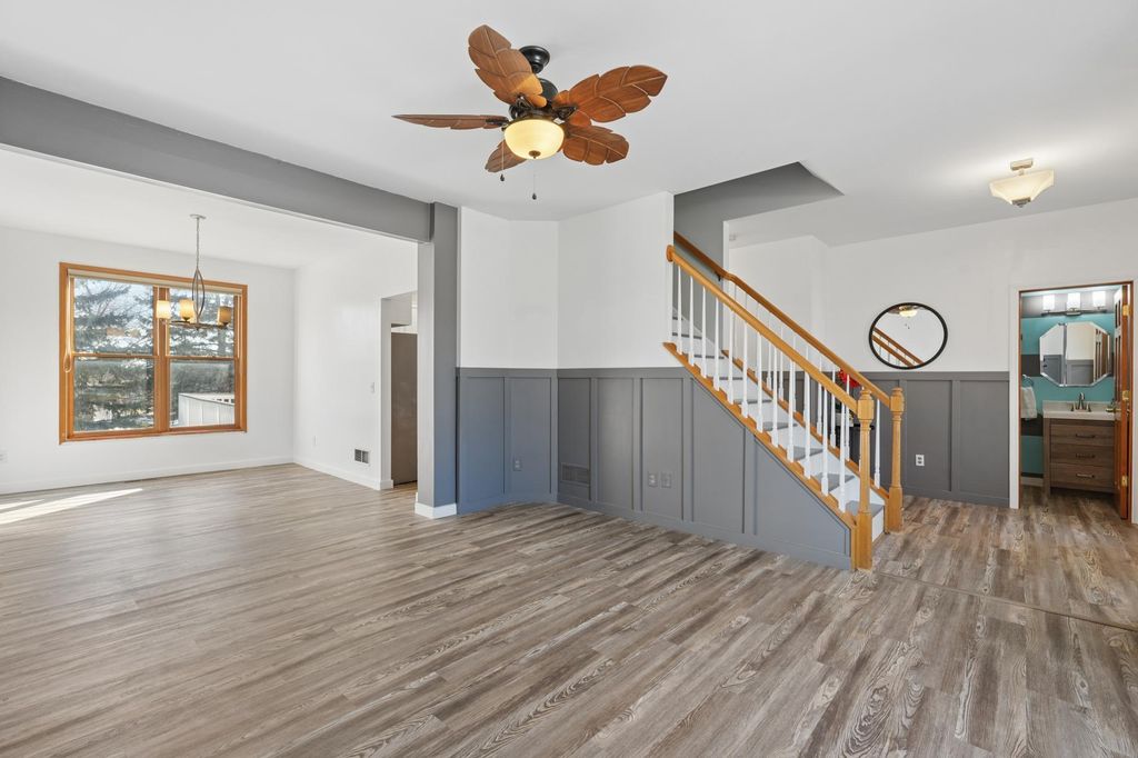 Photo of 3075 Copper Oaks Trail, Woodbury, MN 55125 (MLS # 7015022)