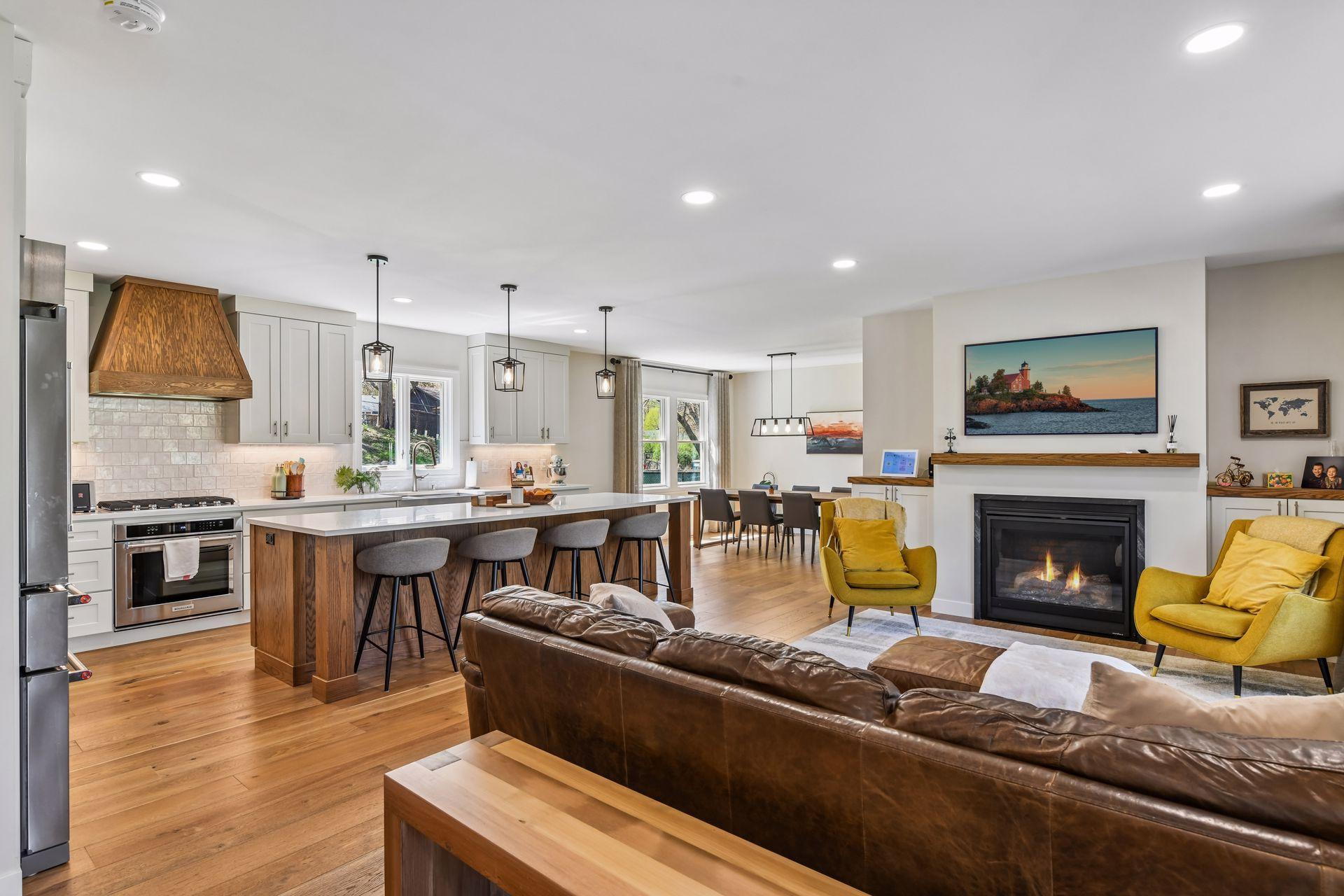 3374 Library Lane