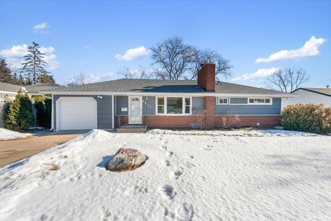 8213 Dupont Avenue S Bloomington MN 55420