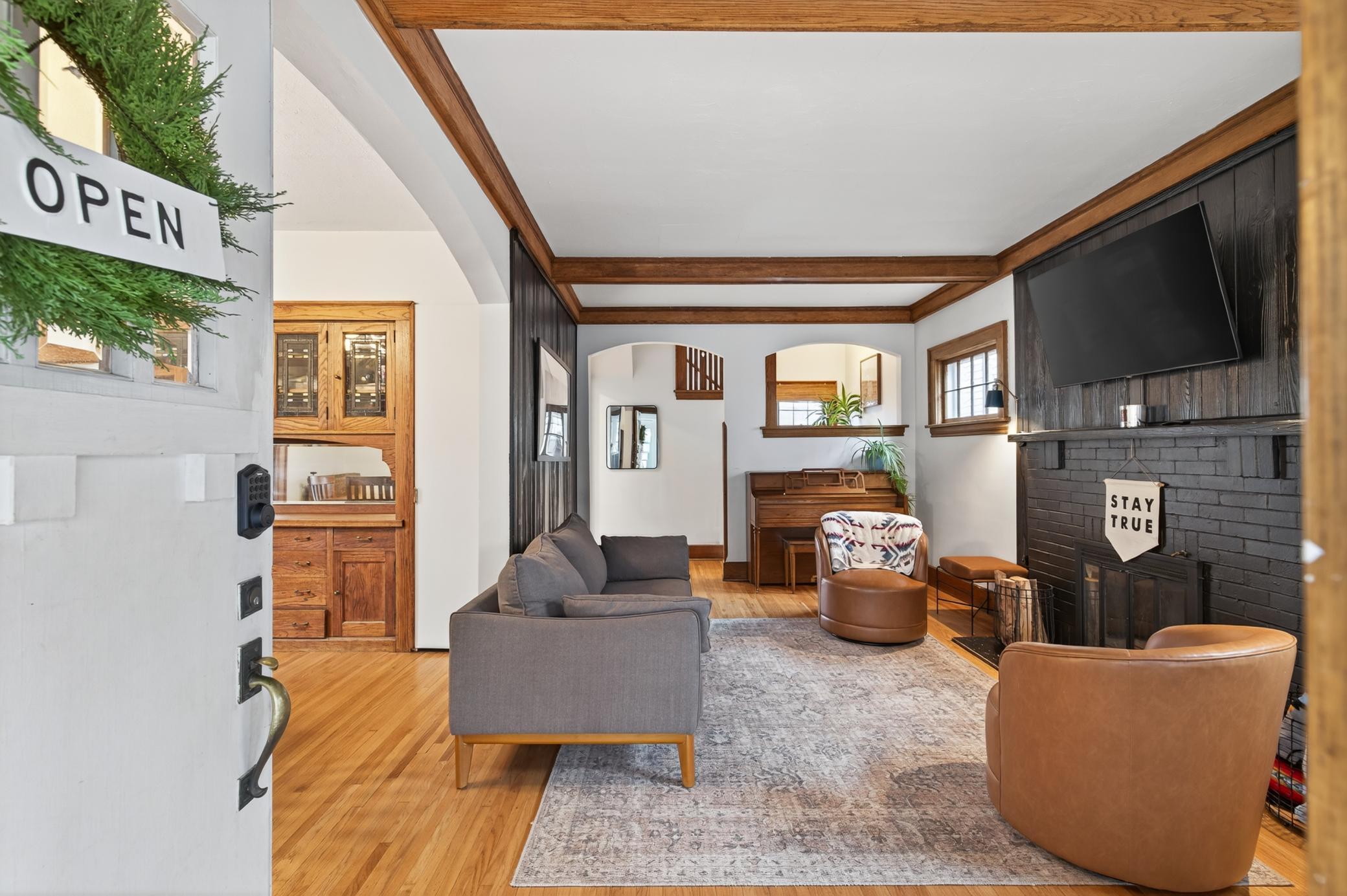 1331 Goodrich Avenue