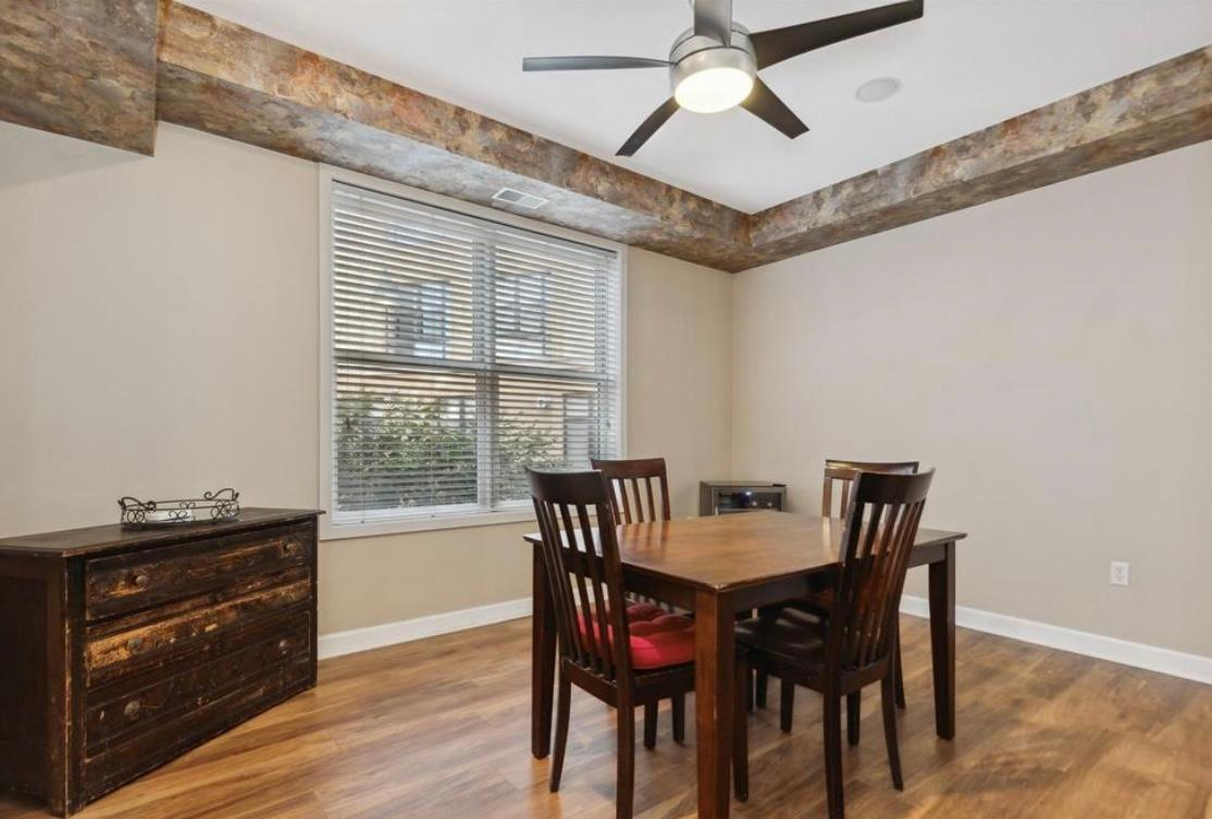 Saint Paul, Minnesota 55101, United States, 1 Bedroom Bedrooms, ,1 BathroomBathrooms,Residential,Active,23792