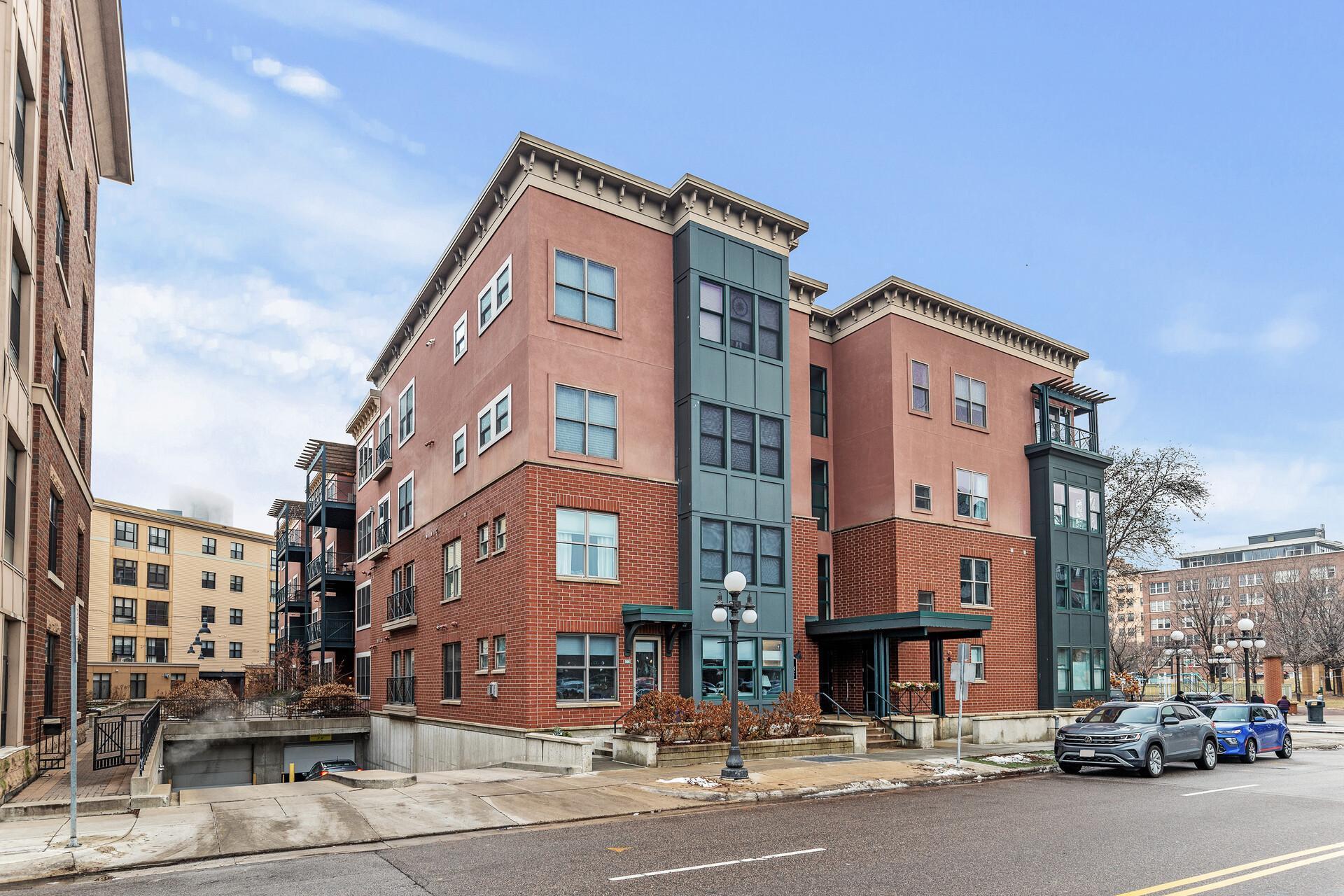 Saint Paul, Minnesota 55101, United States, 1 Bedroom Bedrooms, ,1 BathroomBathrooms,Residential,Active,23792