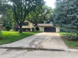 Photo of 3451 English Street, Vadnais Heights, MN 55110 (MLS # 7151853)