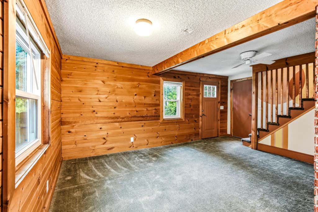 Photo of 501 3rd Street W, Hastings, MN 55033 (MLS # 7107848)