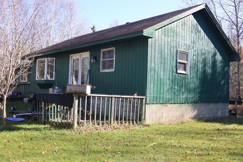 Photo of 15939 County Road 536, Nashwauk, MN 55769 (MLS # 6646352)