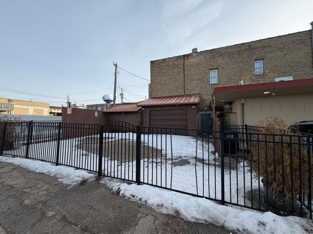 Photo of 134 William Street W, Albert Lea, MN 56007 (MLS # 7002308)