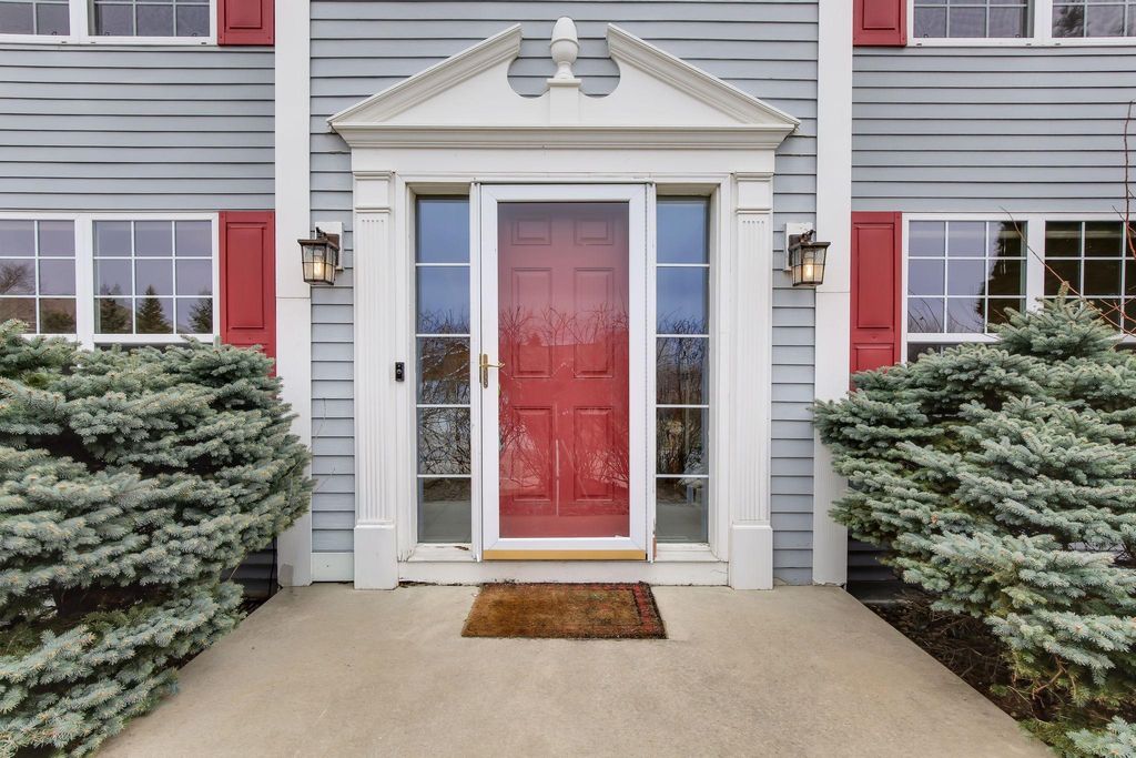 Photo of 16267 Griffon Trail, Lakeville, MN 55044 (MLS # 7035568)