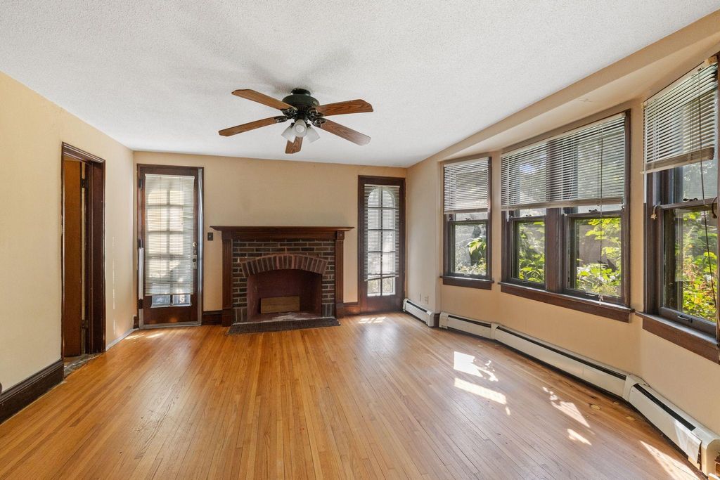 Photo of 55 Williams Avenue SE, Minneapolis, MN 55414 (MLS # 7001093)