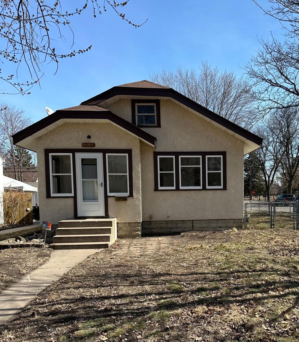 Photo of 4100 Queen Avenue N, Minneapolis, MN 55412 (MLS # 7041636)