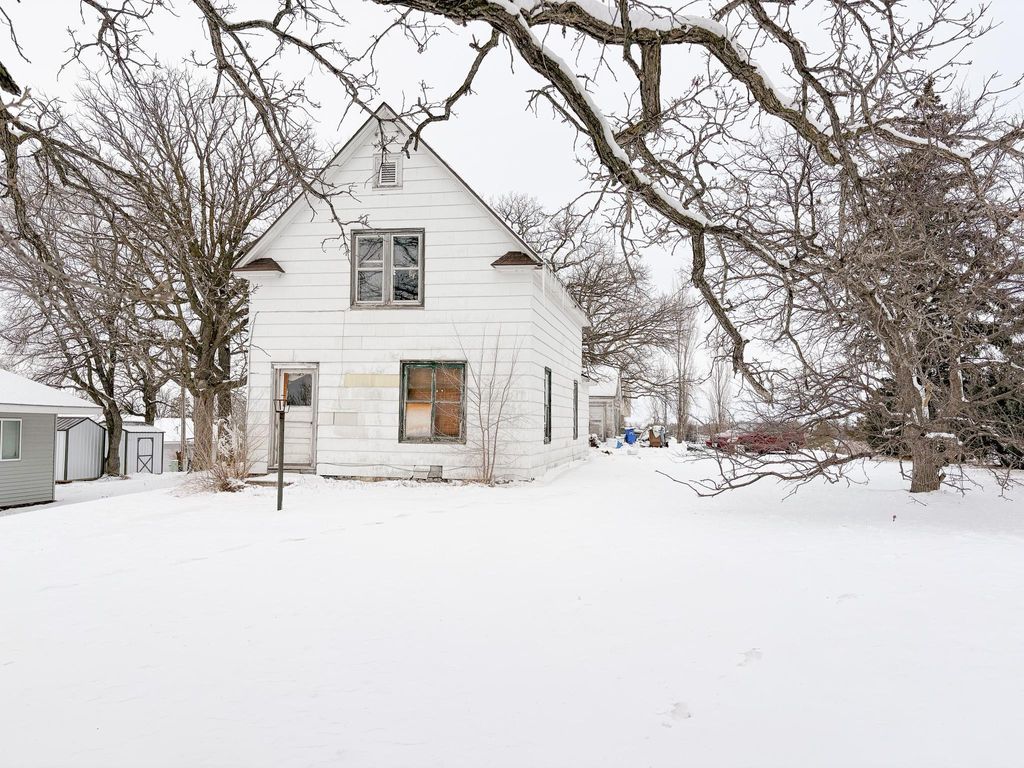 Photo of 522 Central Street E, Detroit Lakes, MN 56501 (MLS # 7038607)
