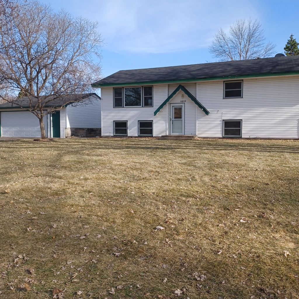 Photo of 11816 Jersey Avenue N, Champlin, MN 55316 (MLS # 7045292)