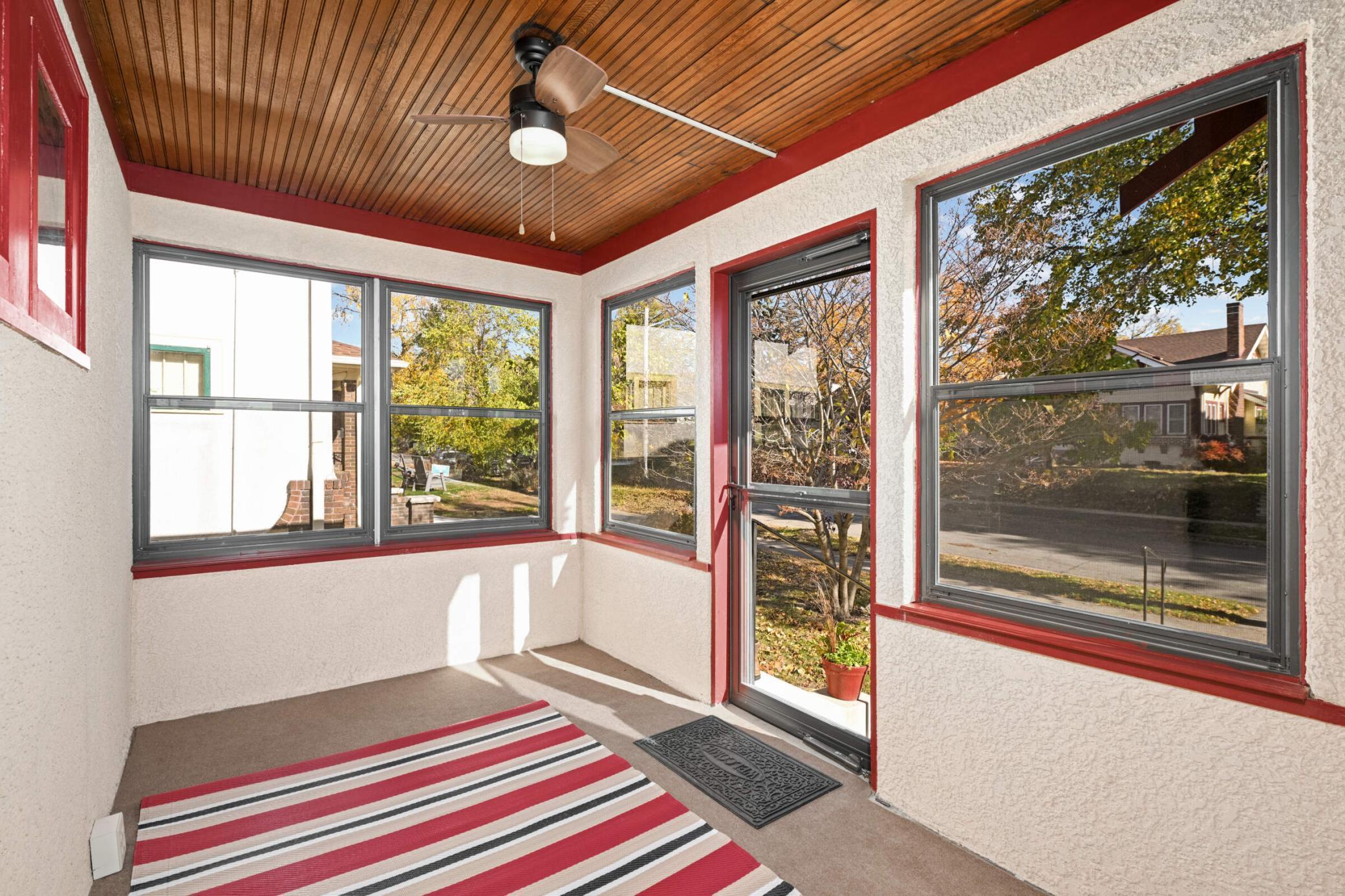 4144 Columbus Avenue