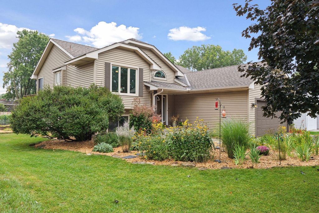 Photo of 1001 67th Avenue NE, Fridley, MN 55432 (MLS # 6816842)