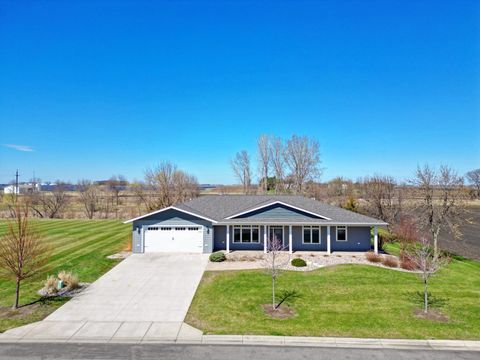 Photo of 951 Cedar Avenue E, Hector, MN 55342 (MLS # 6822311)