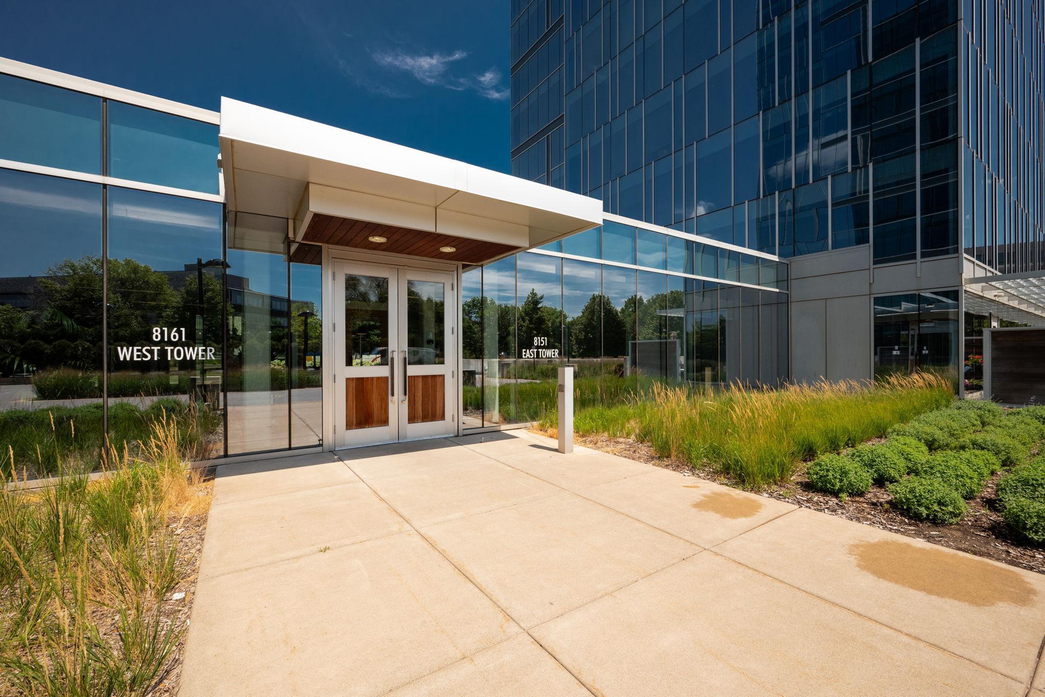 8161 33rd Avenue S 508