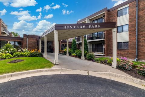 4 Pine Tree Drive 233 Arden Hills MN 55112