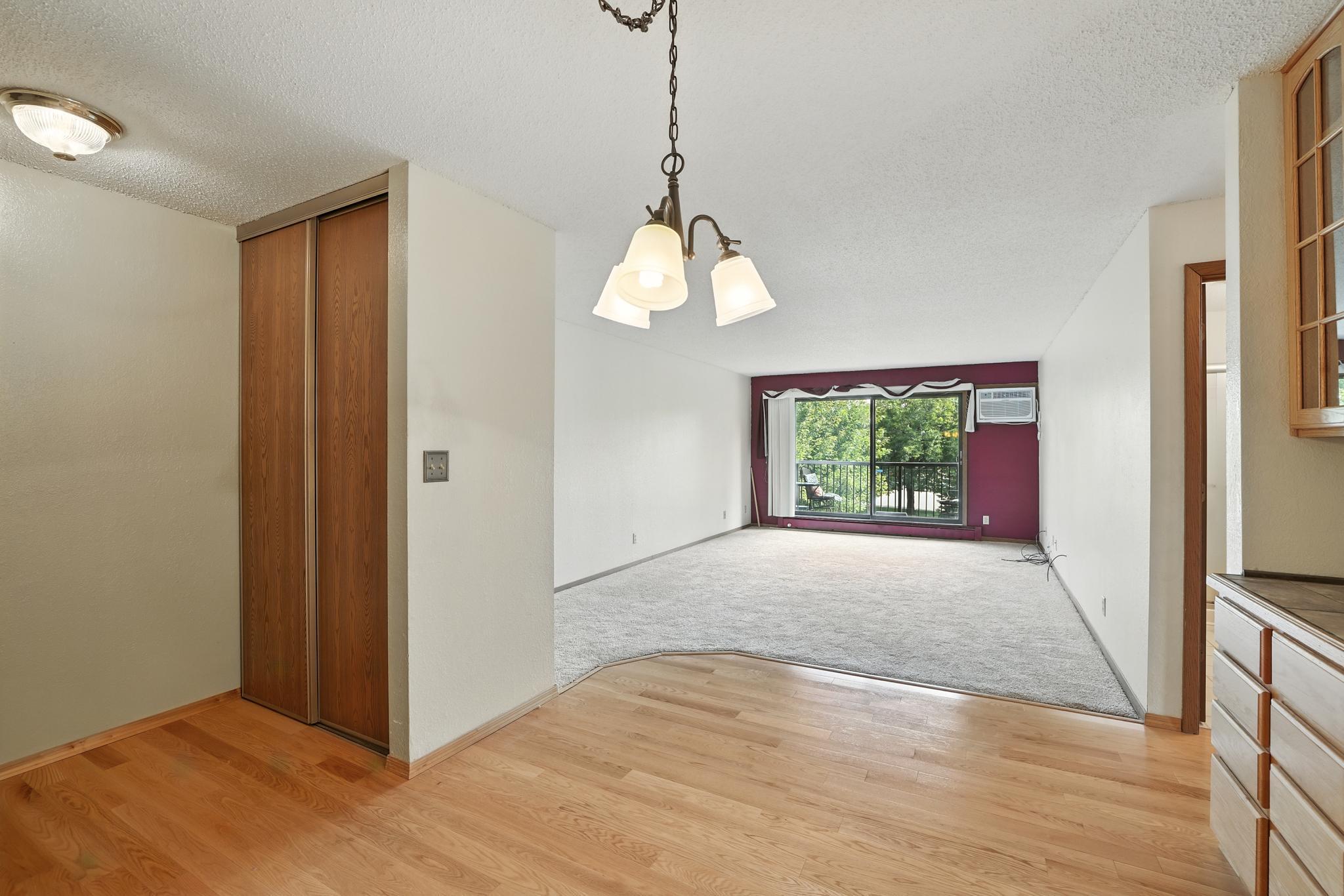 4 Pine Tree Drive 233