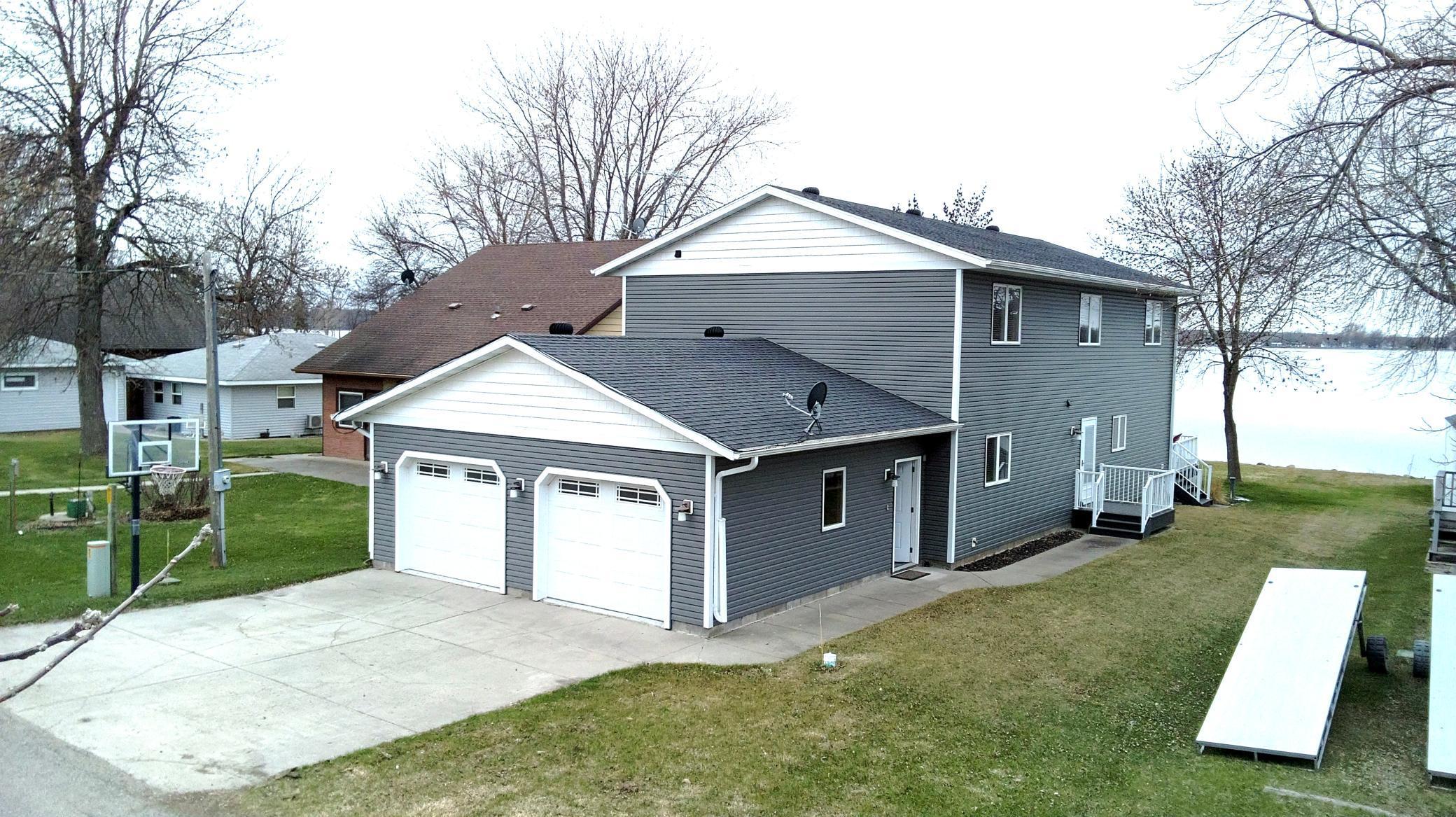 Pelican Rapids, Minnesota, 56572, United States, 5 Bedrooms Bedrooms, ,3 BathroomsBathrooms,Residential,Active,2009380
