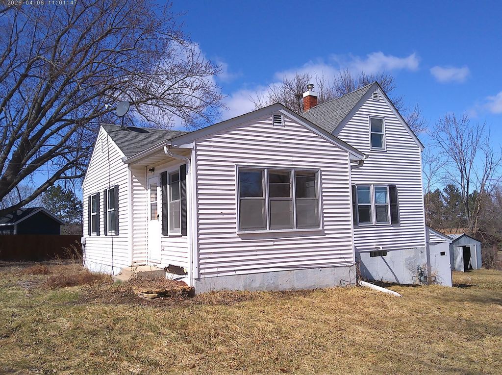 Photo of 905 Golf Avenue SW, Pine City, MN 55063 (MLS # 7053091)