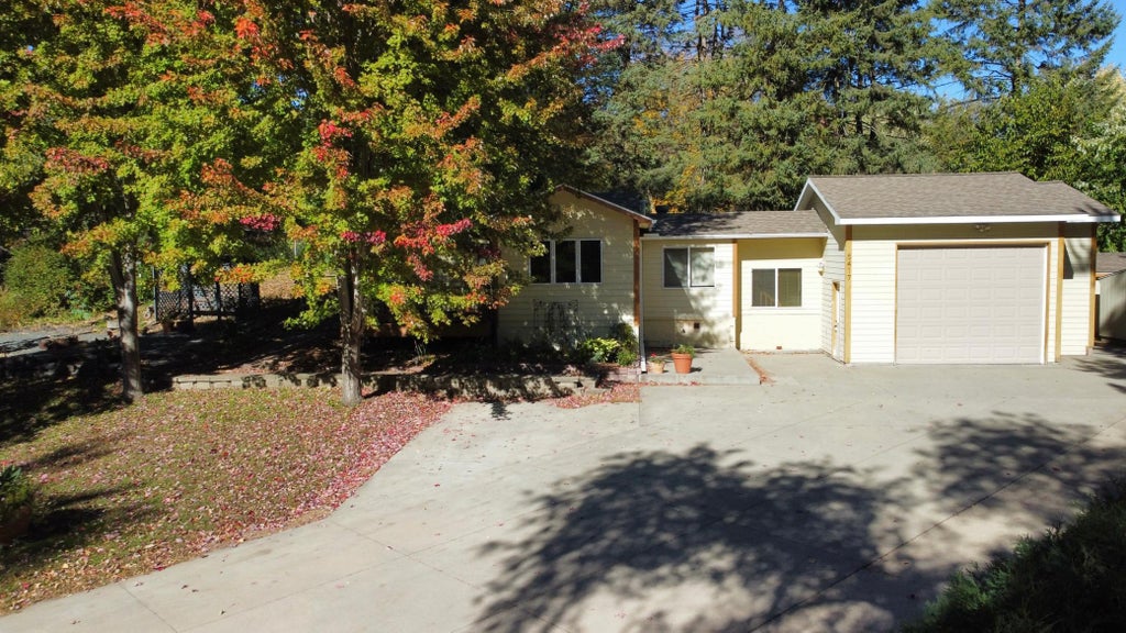 Photo of 5417 Rowland Road, Minnetonka, MN 55343 (MLS # 7158453)
