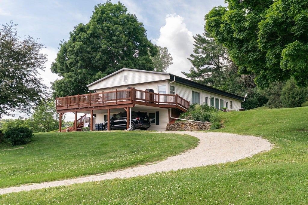Photo of 202 Ridgeview Lane S, Lanesboro, MN 55949 (MLS # 7107958)