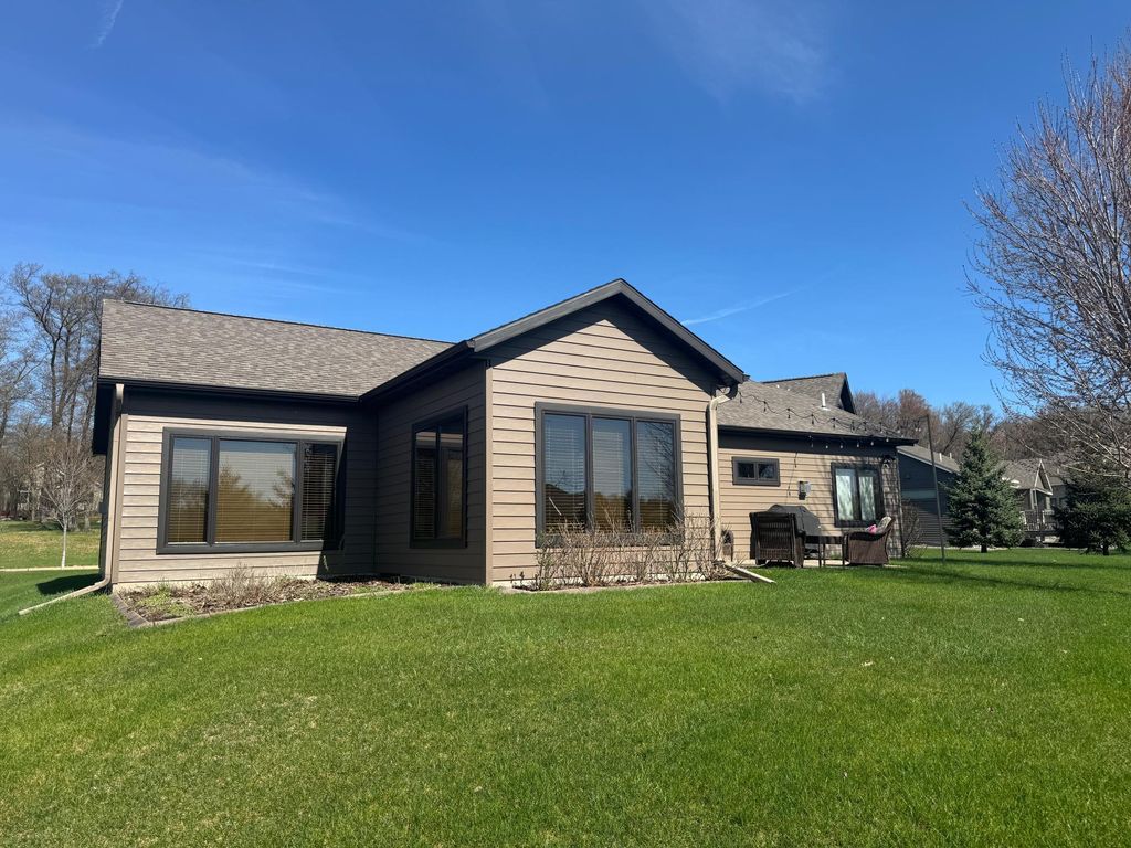 Photo of 2122 37th Street S, Saint Cloud, MN 56301 (MLS # 7061576)