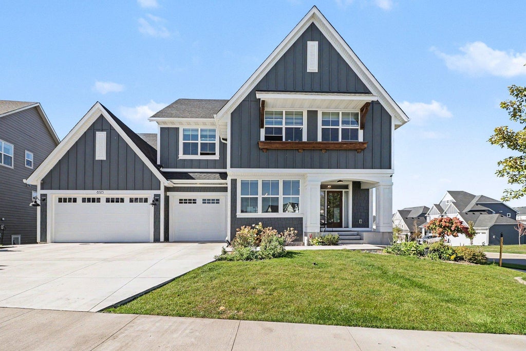 Photo of 6325 Yuma Lane N, Maple Grove, MN 55311 (MLS # 7154944)