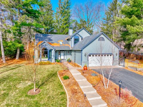 1524 1st Street N Stillwater MN 55082