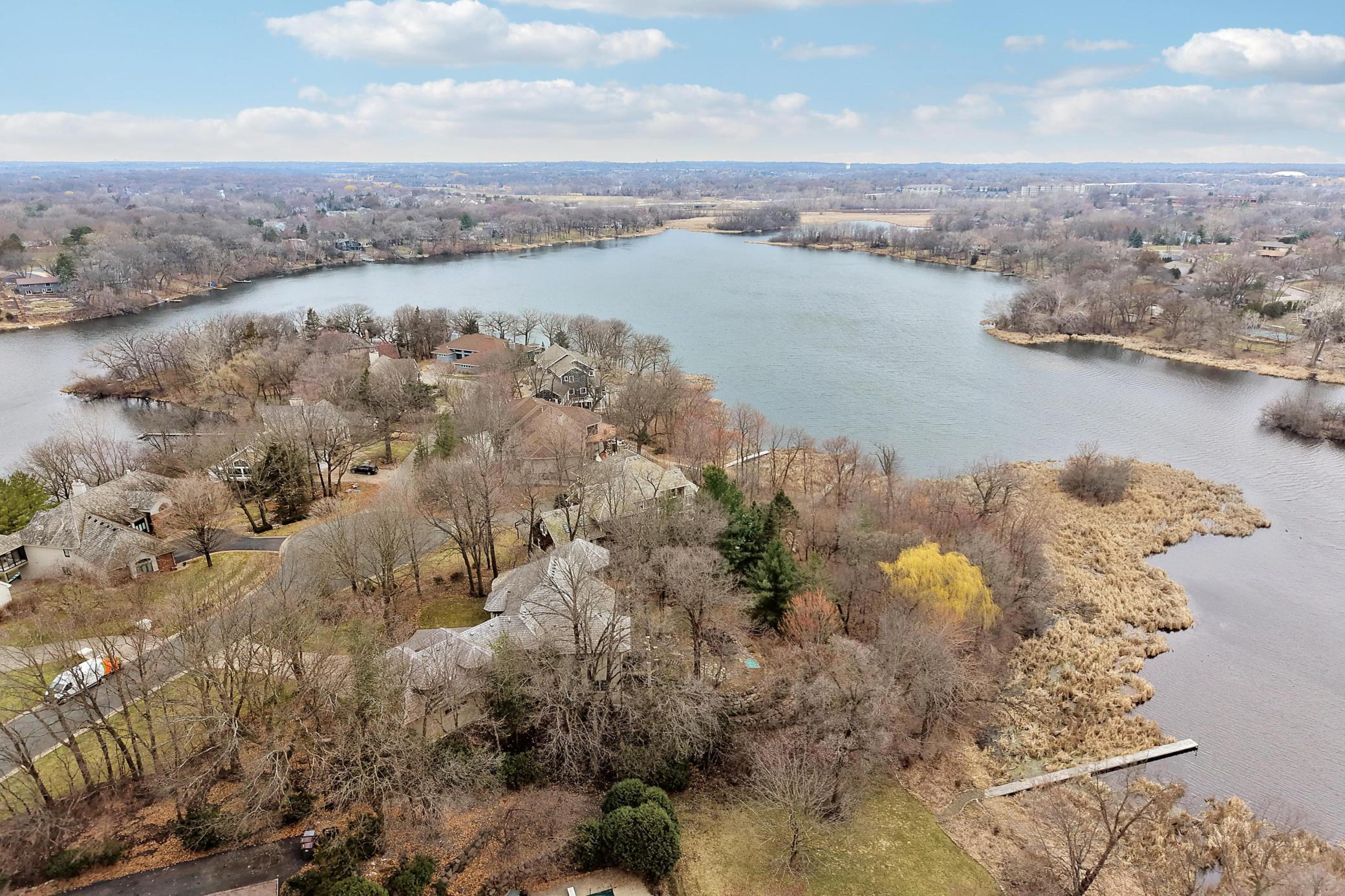 Eden Prairie, Minnesota, 55347, United States, 4 Bedrooms Bedrooms, ,4 BathroomsBathrooms,Residential,Active,2035660