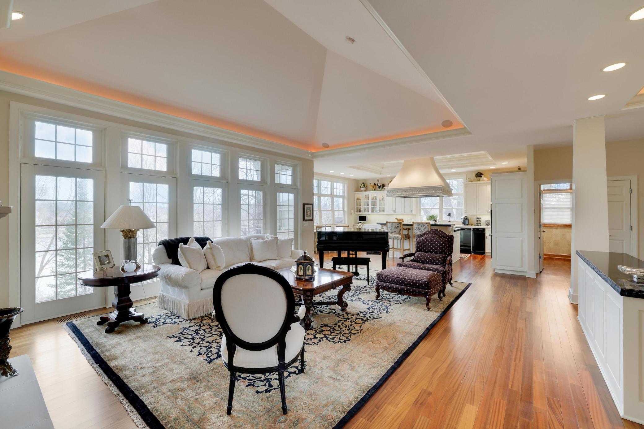 Eden Prairie, Minnesota, 55347, United States, 4 Bedrooms Bedrooms, ,4 BathroomsBathrooms,Residential,Active,2035660
