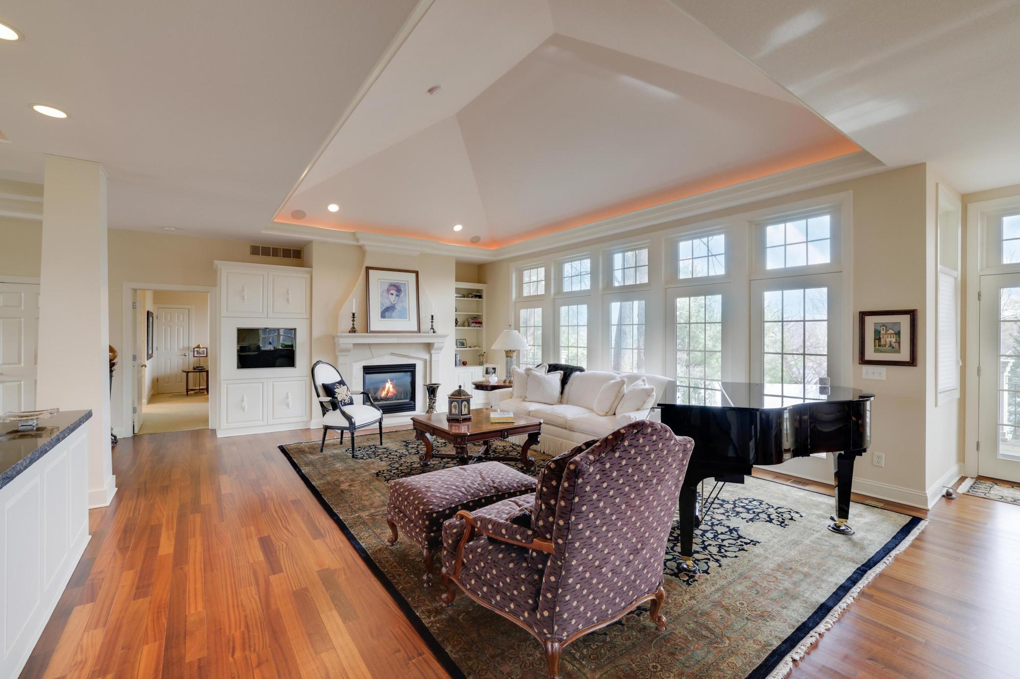 Eden Prairie, Minnesota, 55347, United States, 4 Bedrooms Bedrooms, ,4 BathroomsBathrooms,Residential,Active,2035660