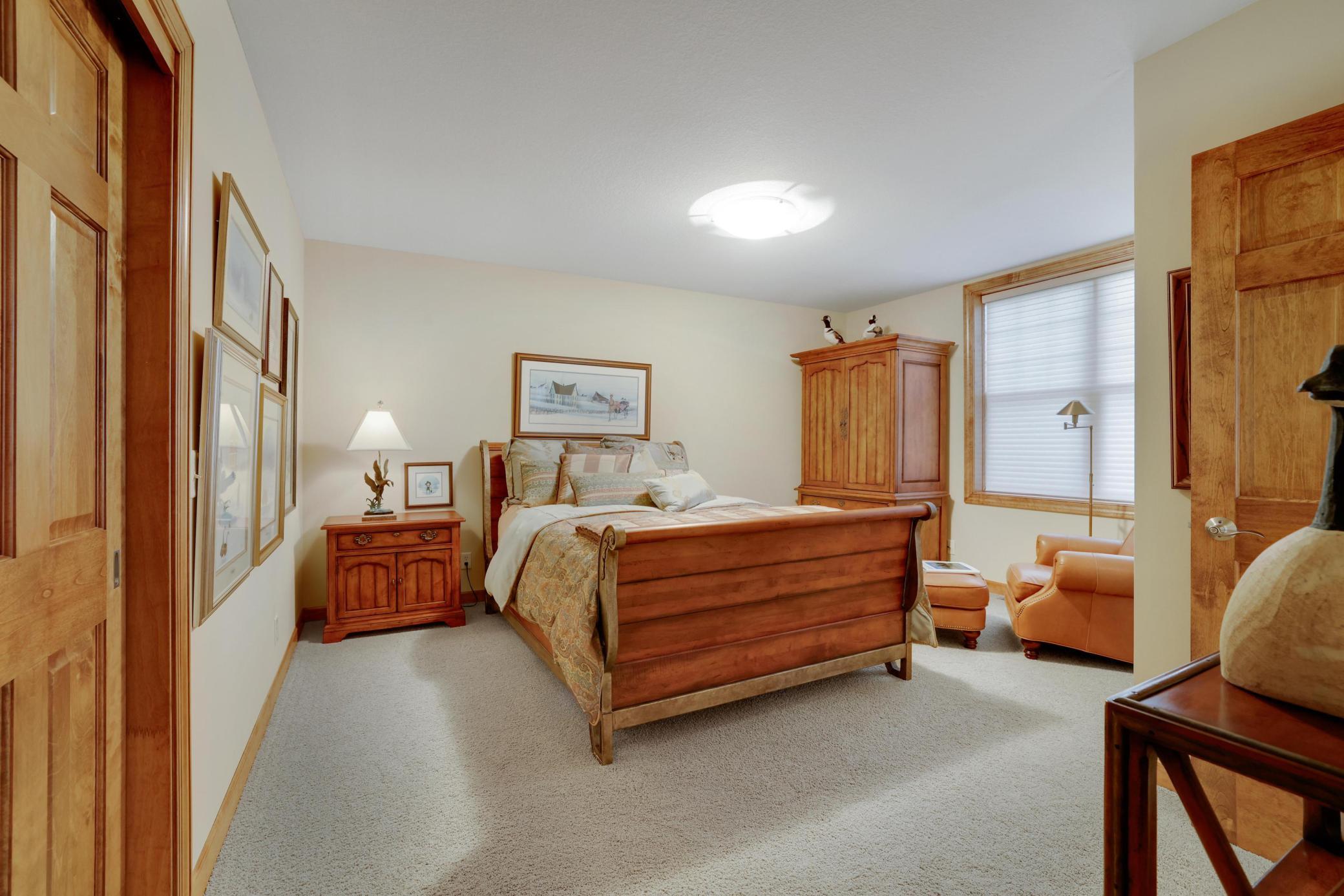 Eden Prairie, Minnesota, 55347, United States, 4 Bedrooms Bedrooms, ,4 BathroomsBathrooms,Residential,Active,2035660
