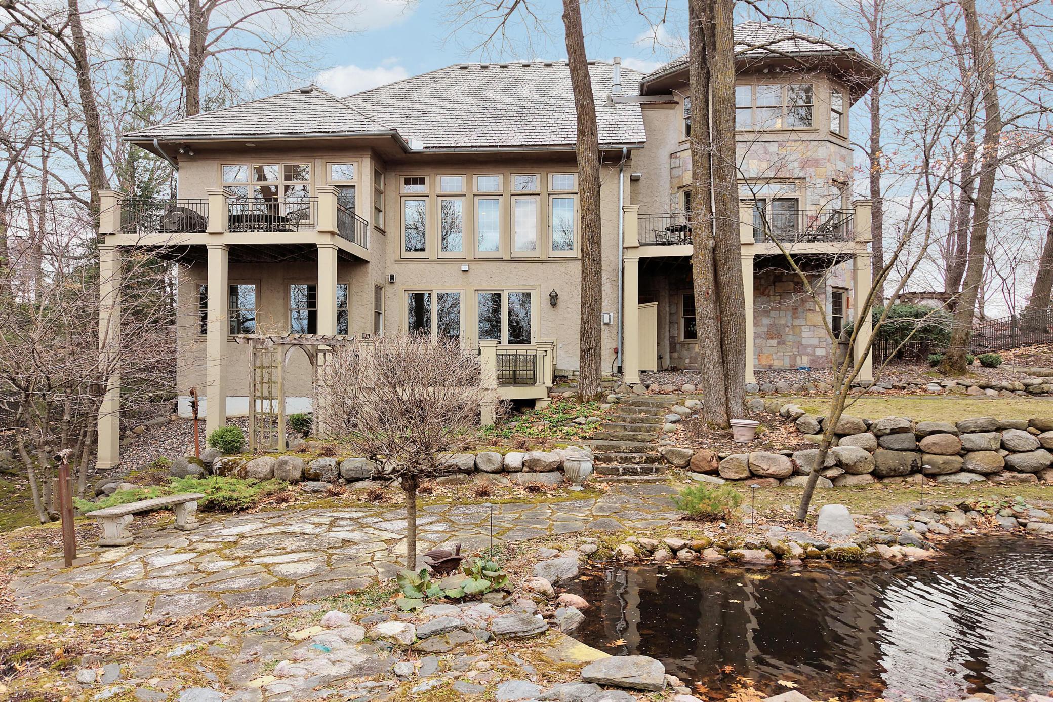 Eden Prairie, Minnesota, 55347, United States, 4 Bedrooms Bedrooms, ,4 BathroomsBathrooms,Residential,Active,2035660