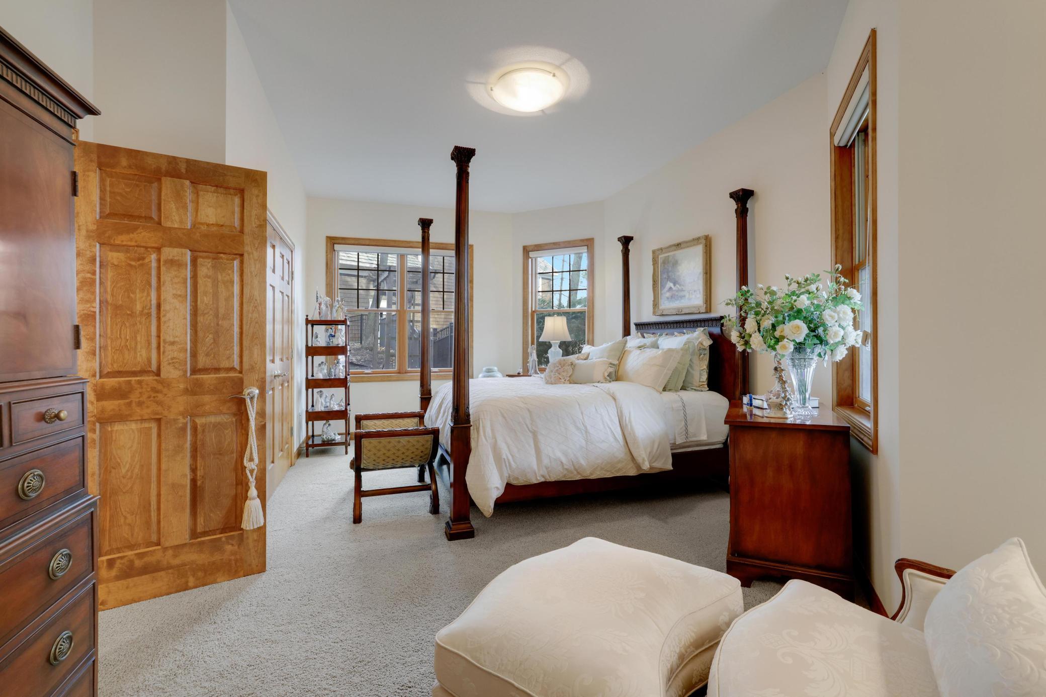 Eden Prairie, Minnesota, 55347, United States, 4 Bedrooms Bedrooms, ,4 BathroomsBathrooms,Residential,Active,2035660