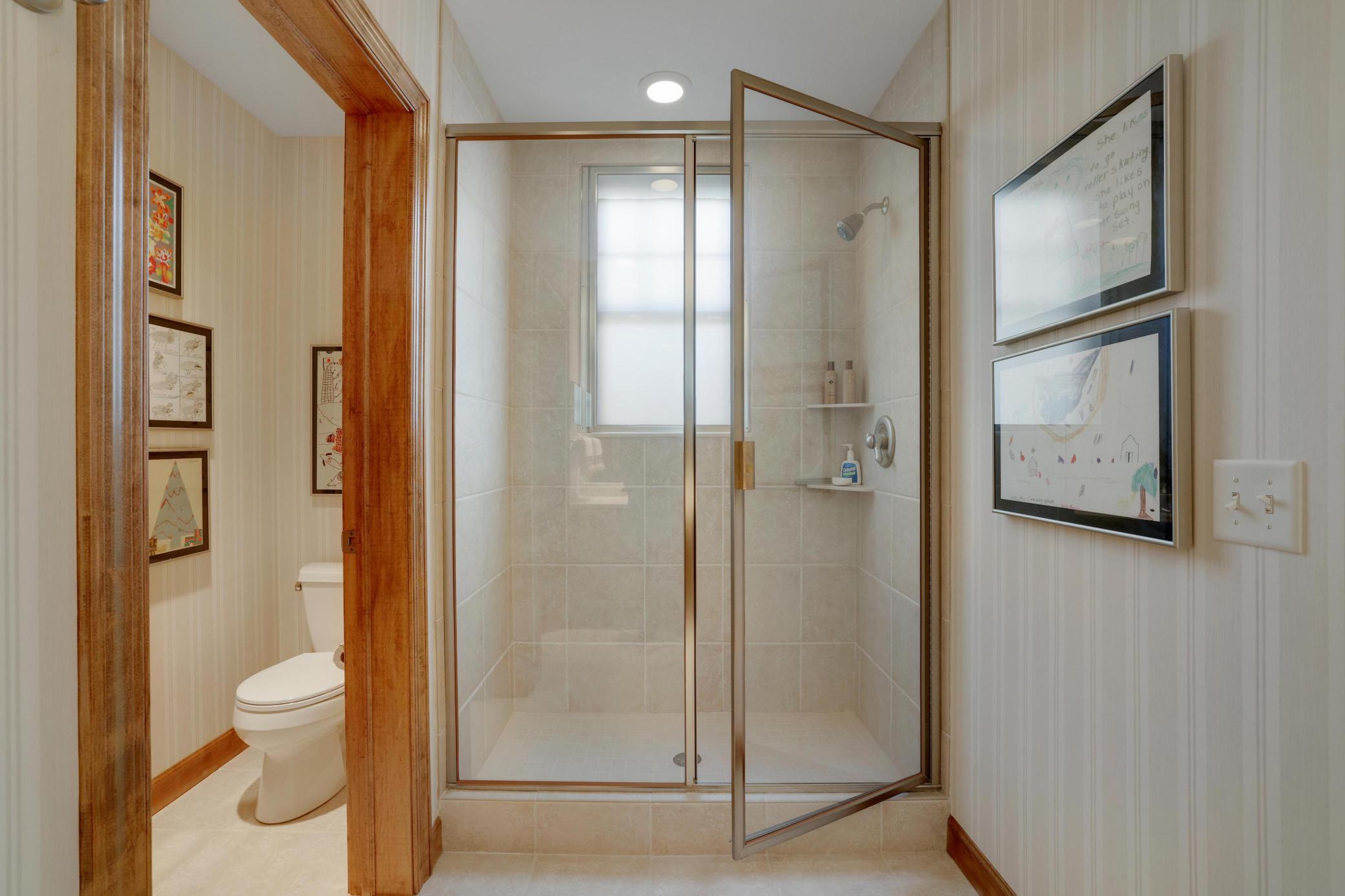Eden Prairie, Minnesota, 55347, United States, 4 Bedrooms Bedrooms, ,4 BathroomsBathrooms,Residential,Active,2035660