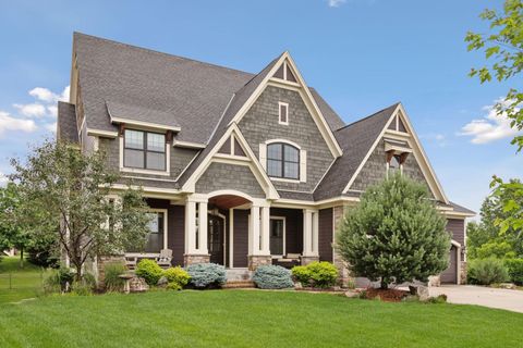 9716 Glacier Bay Eden Prairie MN 55347