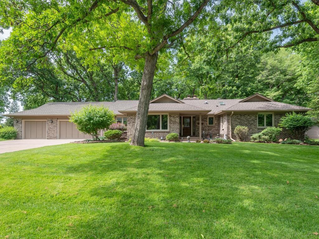 Photo of 8127 Pennsylvania Circle, Bloomington, MN 55438 (MLS # 7080928)