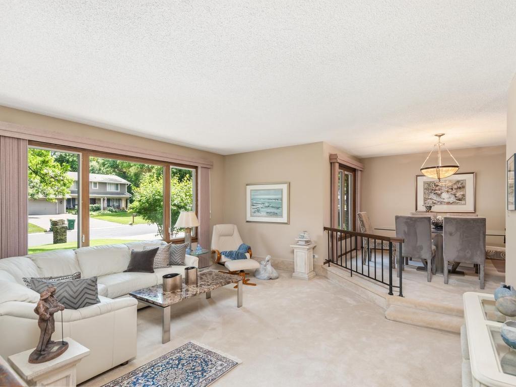 8127 Pennsylvania Circle