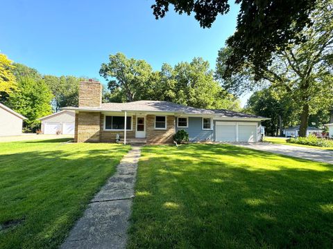 Photo of 221 Woodlawn Avenue, Lake Lillian, MN 56253 (MLS # 6818681)