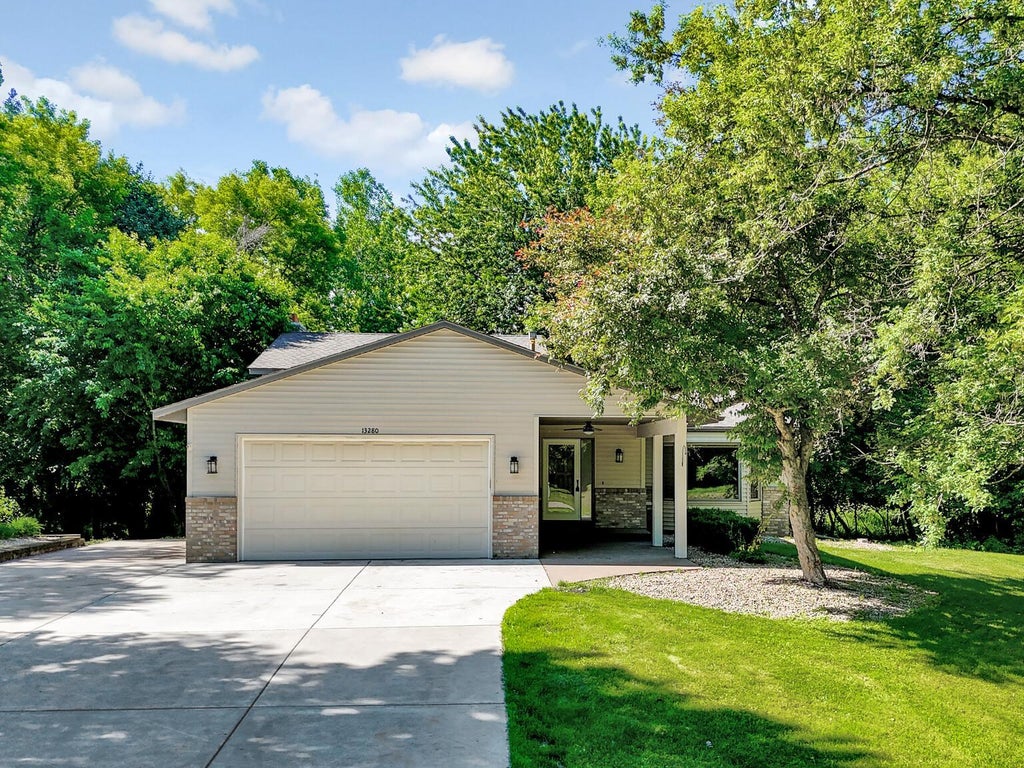 Photo of 13280 200th Avenue NW, Elk River, MN 55330 (MLS # 7132888)