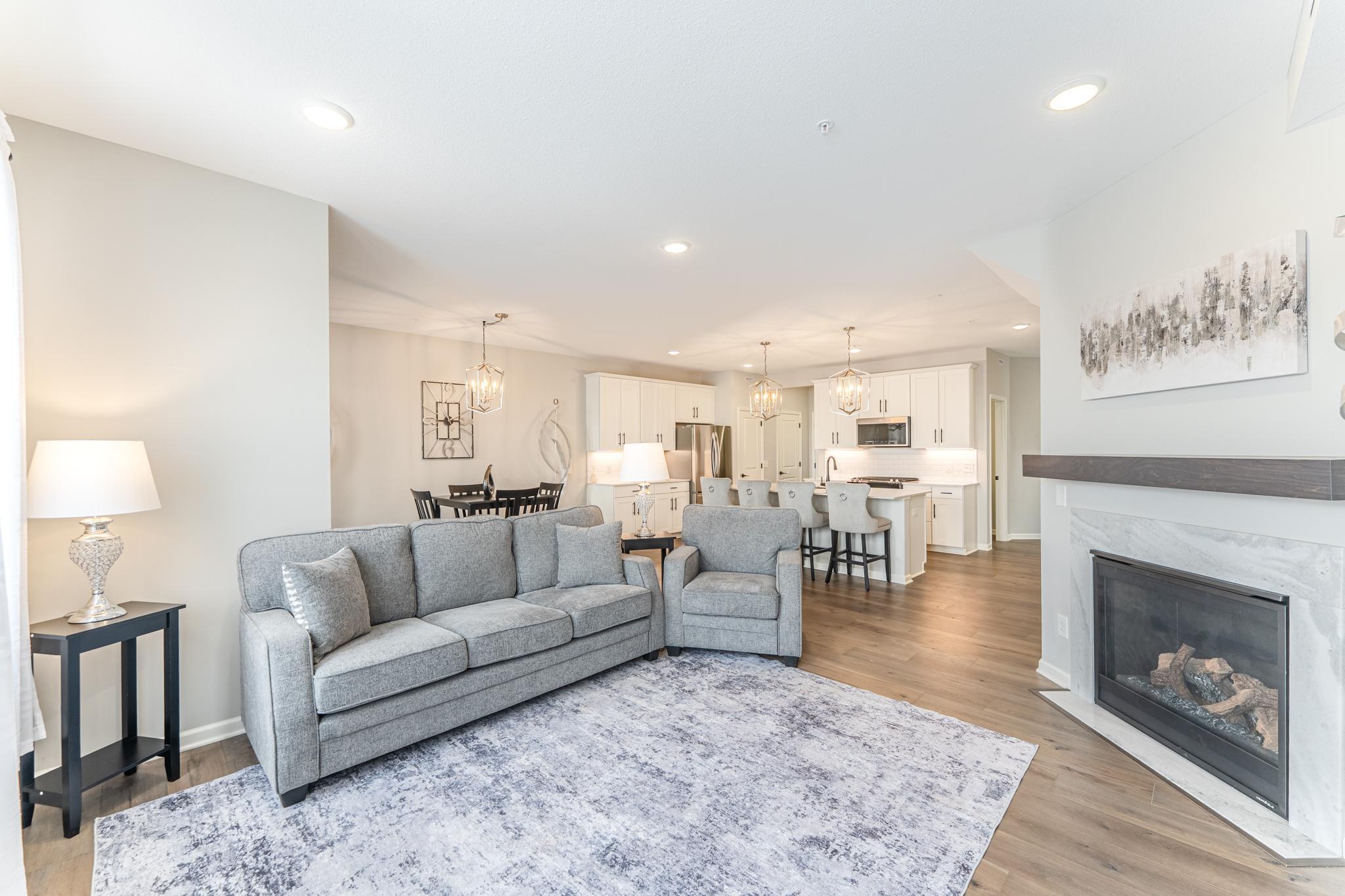 173 Junco Road N