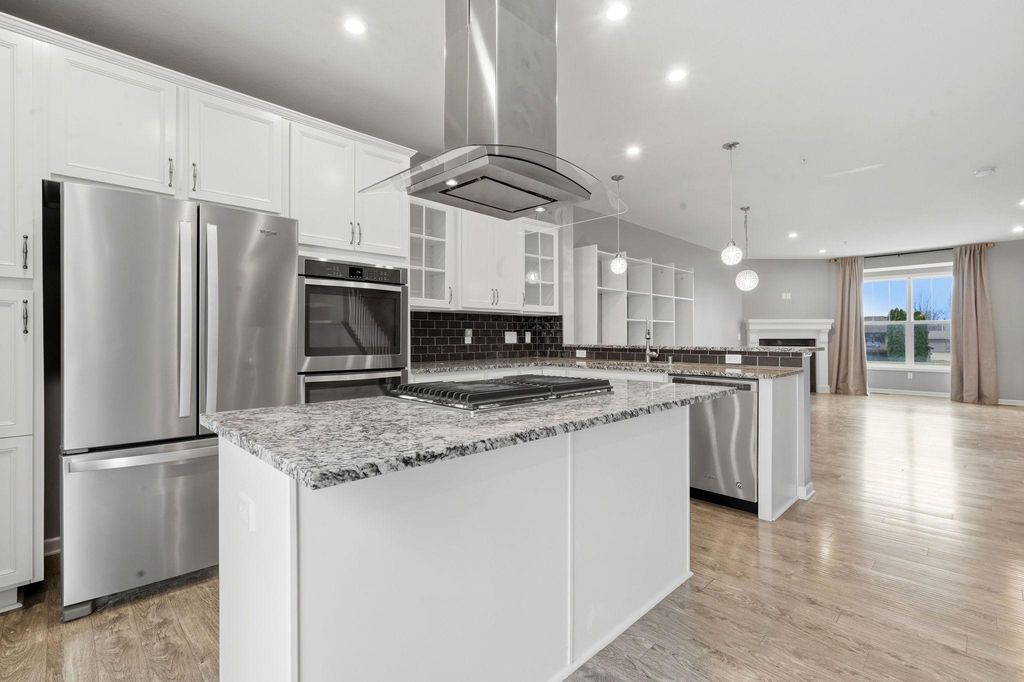 Photo of 5010 93rd Avenue N, Brooklyn Park, MN 55443 (MLS # 7035348)