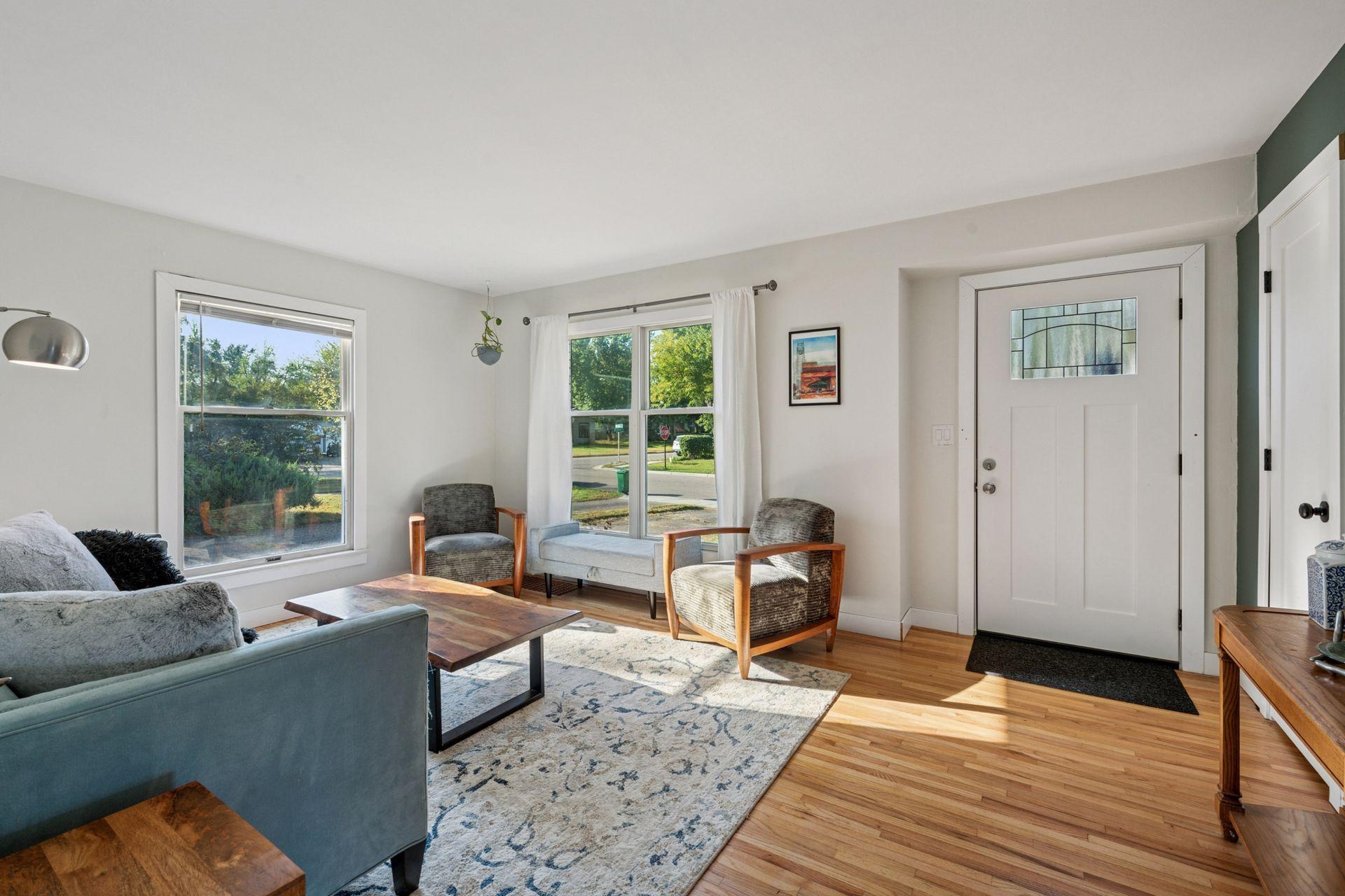 2819 Virginia Avenue S