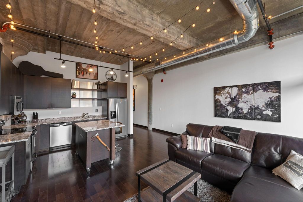 Photo of 618 Washington Ave AVE N #502, Minneapolis, MN 55401 (MLS # 7077682)