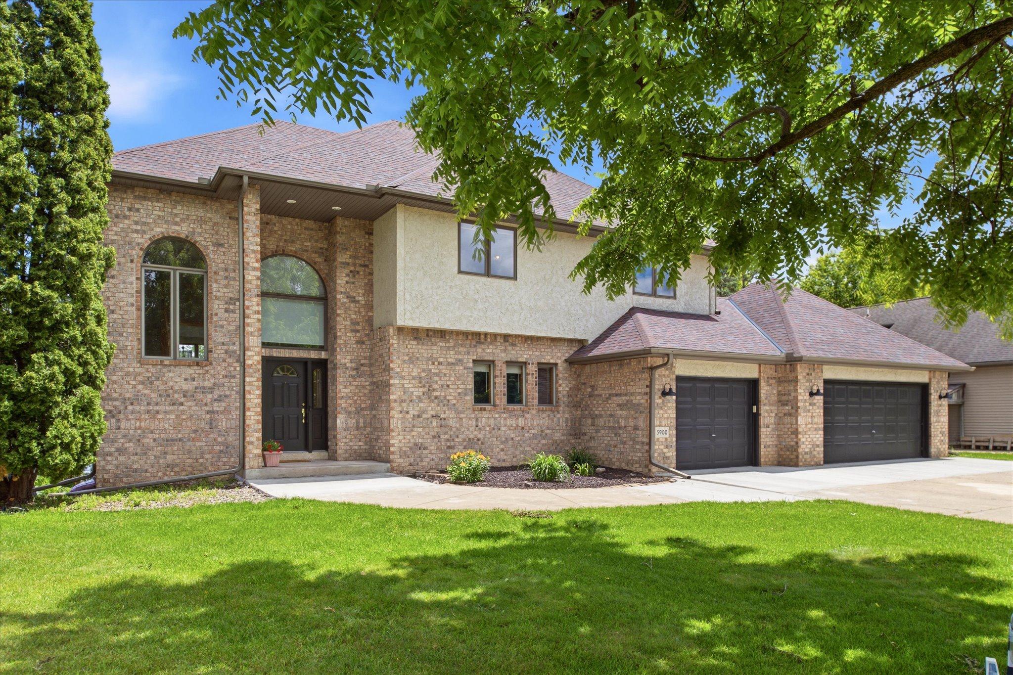 5900 Otter Ridge Circle