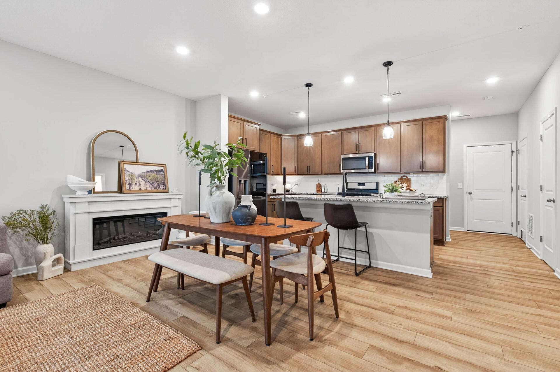 14544 Twin Lakes Circle