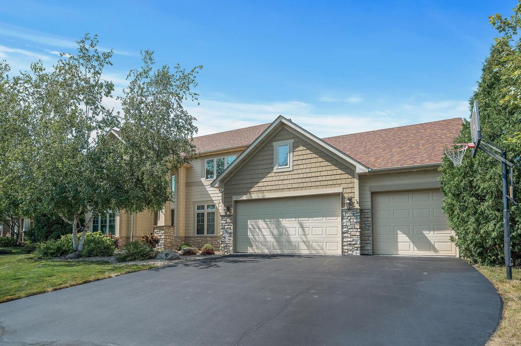 Photo of 2890 Cougar Path, Prior Lake, MN 55372 (MLS # 7022758)