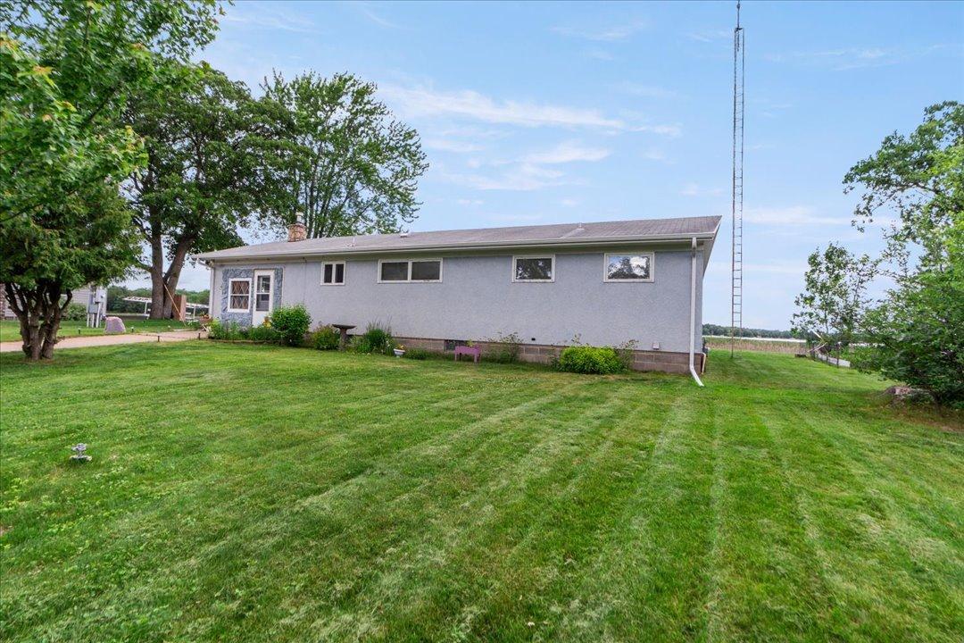 6290 Highland Scenic Road